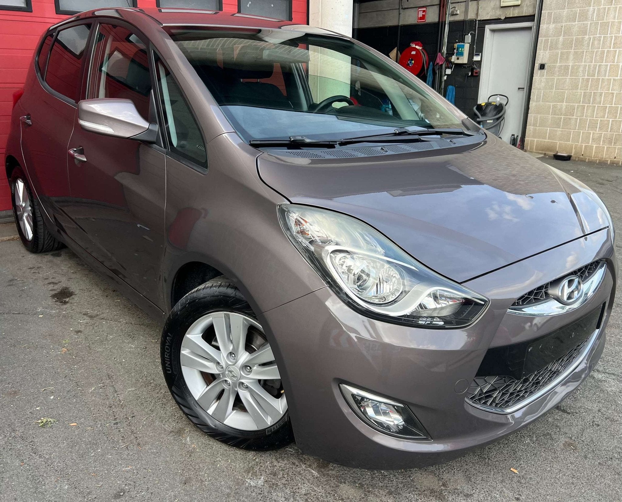 Hyundai ix20 1.4i Lounge ISG Stop + CLIM + CAR-PASS, Autos, Hyundai, Euro 5, Achat, 90 ch, Entreprise