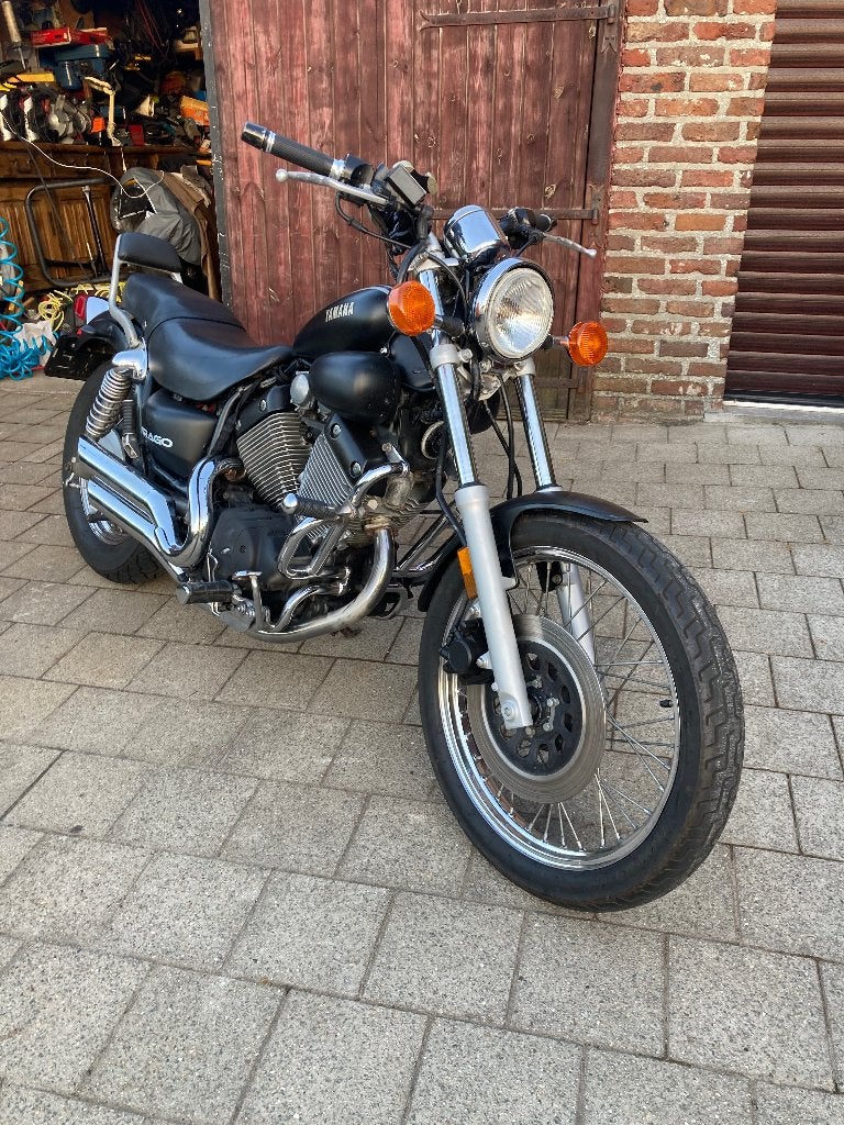 Yamaha virago 535, Motos, Motos | Yamaha, Entreprise, Chopper, 12 à 35 kW, 2 cylindres, Permis Moto A2 minimum, Transmission par cardan