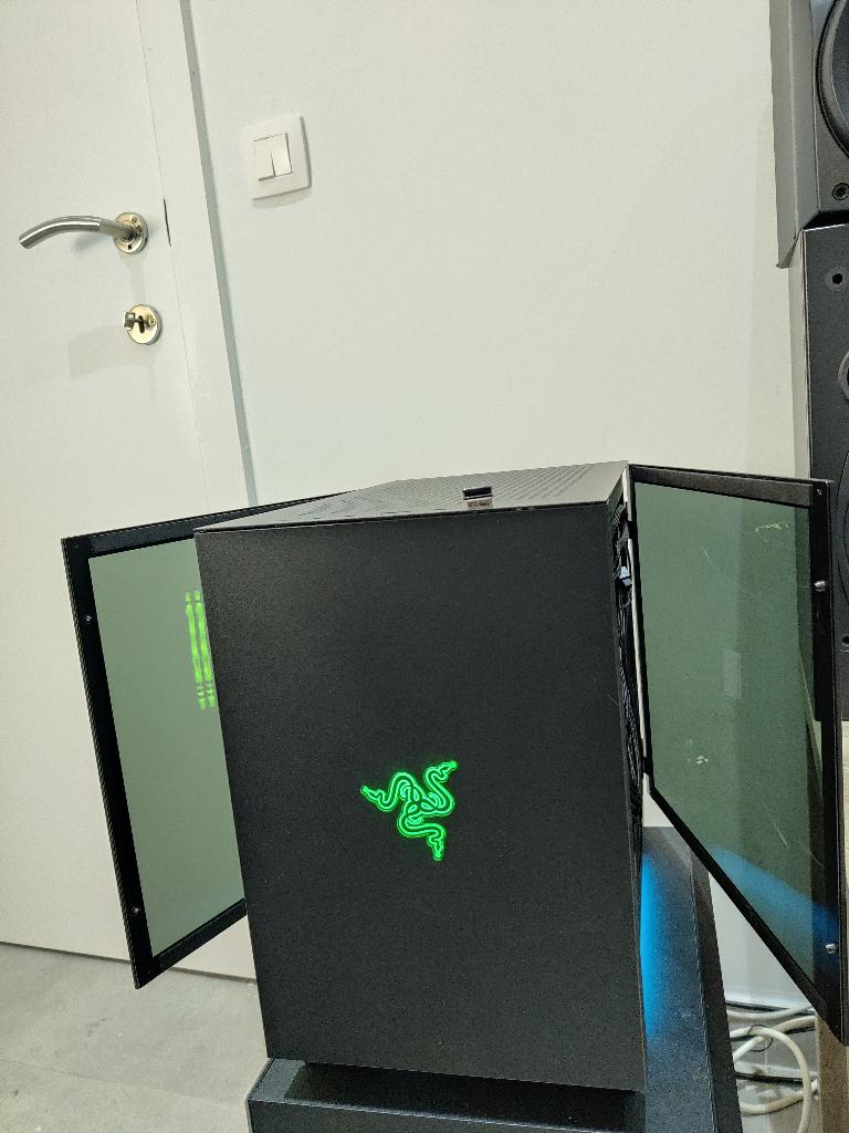 mini PC Gamer RTX 2070 À Vendre, Enlèvement, Gaming, SSD
