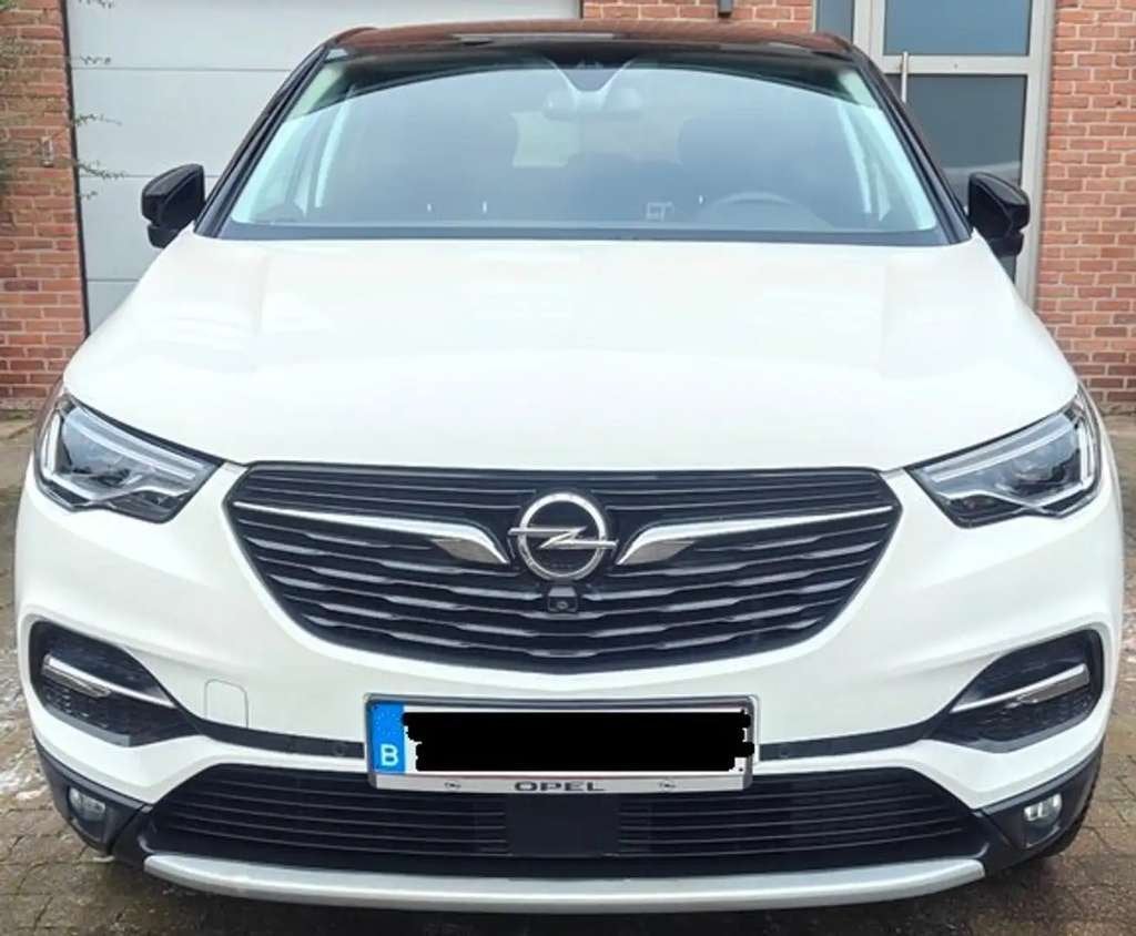 Opel Grandland X - Exchanged timing belt, pump, breaks, etc., Grandland, Euro 6, Boîte manuelle, 5 portes