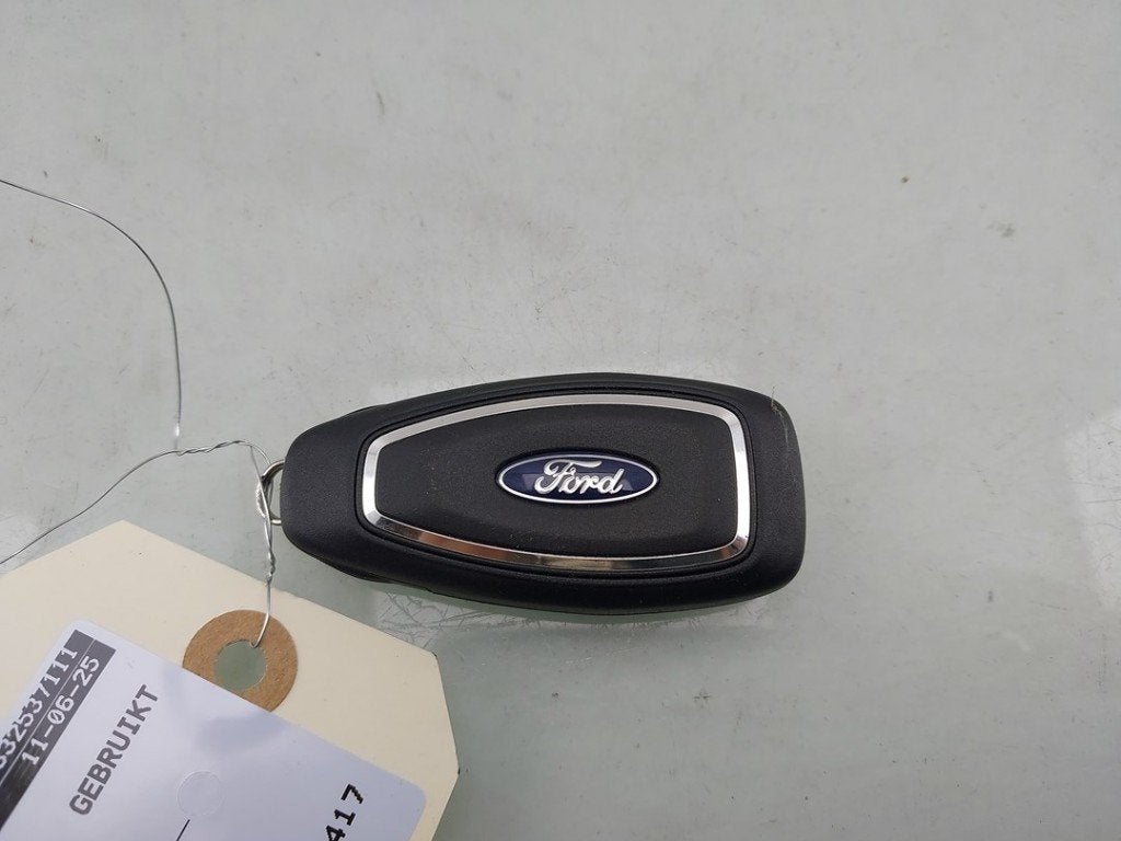 SLEUTEL Focus 4 Wagon (|2745043|K1BT15K601AE|K7BT15K601AB|), Gebruikt, Ford