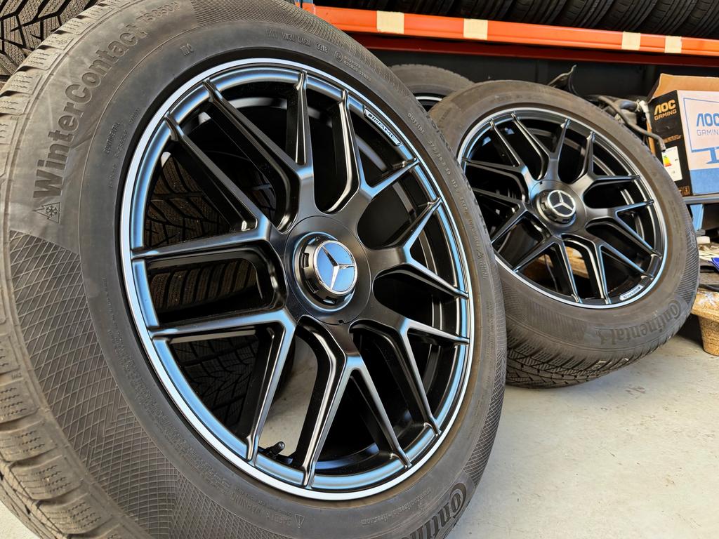 Mercedes AMG style velgen Continental 275/50/20. GLE GLC ML, Ophalen, Gebruikt, 275 mm, Banden en Velgen
