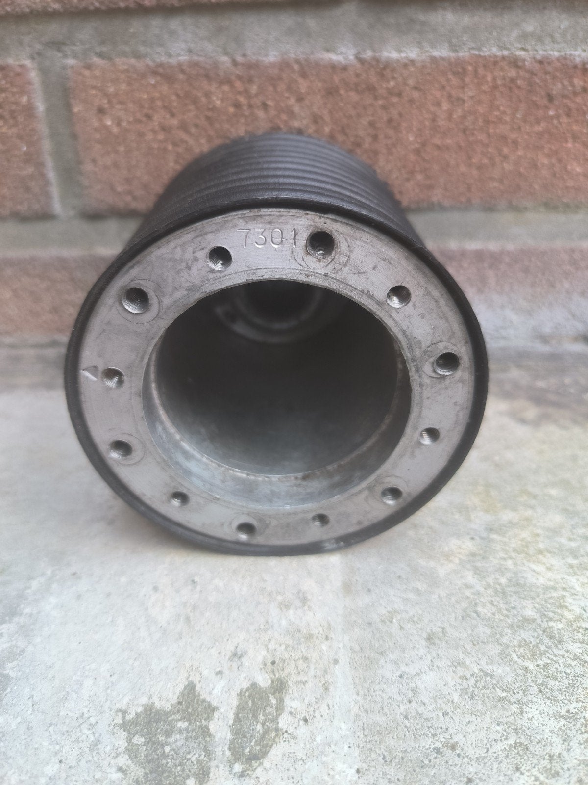 Moyeu de volant Volkswagen 40 cannelures (Réf 7301), Enlèvement ou Envoi, Comme neuf