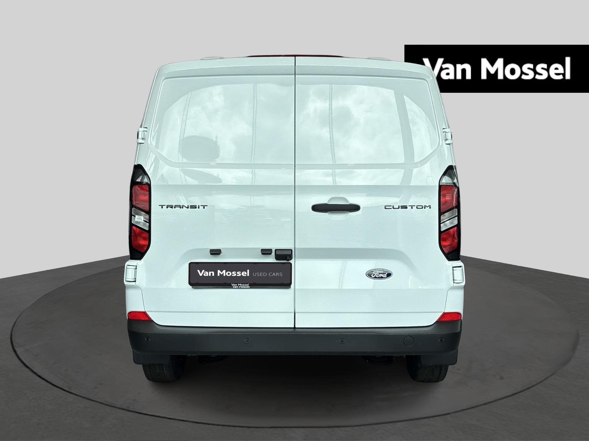 Ford Transit Custom 300S Trend - Camera - Trekhaak, 186 g/km, 4 portes, Entreprise, 3 places