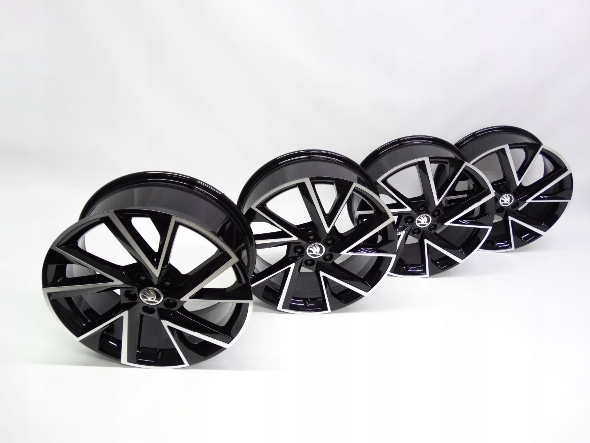 Pi ces d tach es pour Skoda Scala / Kamiq 657601025G, Autos : Pièces & Accessoires, Infoline@skoda-auto.cz, Tr. Vaclava Klementa 869
293 01  Mlada Boleslav, CZ