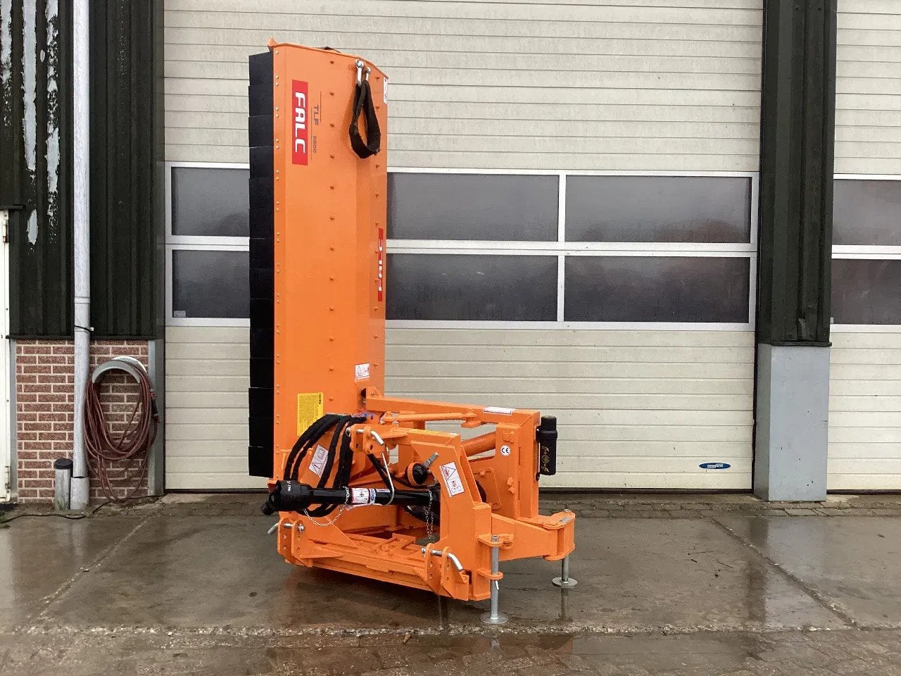 Diversen Falc TLF2500 Klepelmaaier, Articles professionnels, Autre, Moissonneuse
