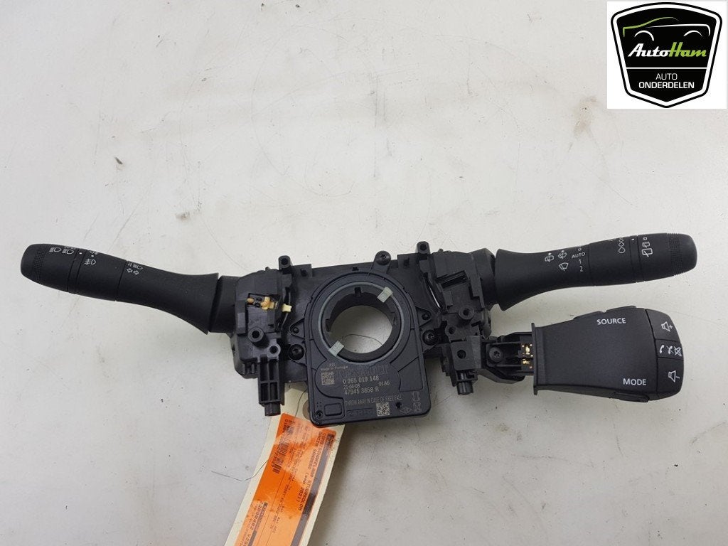 COMBISCHAKELAAR STUUR Sandero III (|479453858R|255670975R|), Gebruikt, Dacia