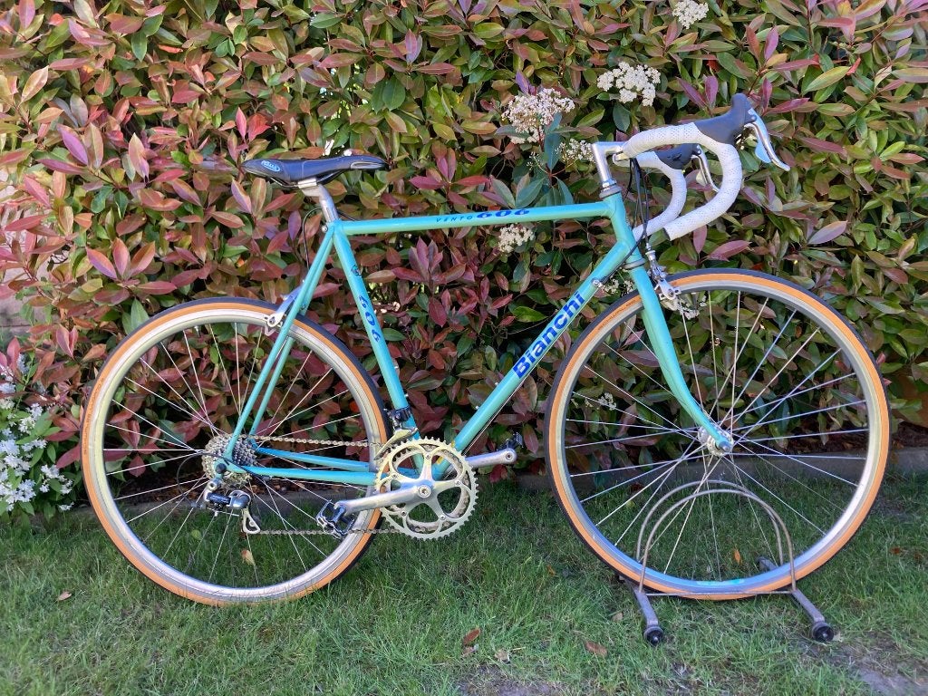 Vintage racefiets Bianchi - volledig in orde gemaakt, Fietsen en Brommers, 28 inch, Staal, Velgrem, Zo goed als nieuw