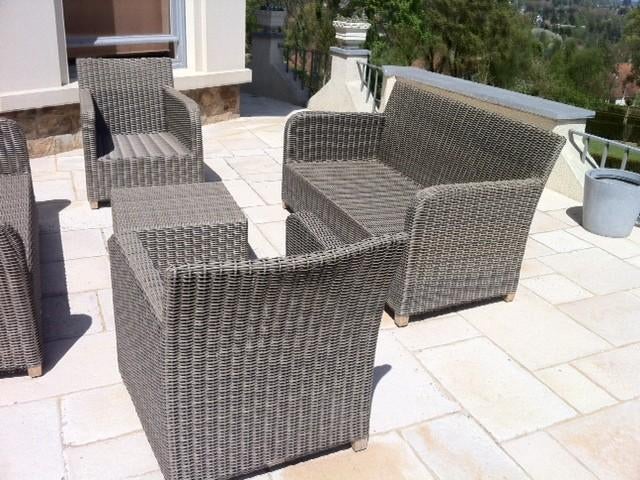 Mobilier terrasse + coussins