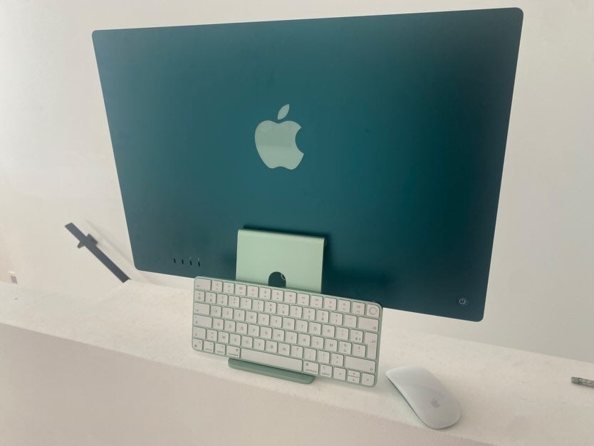 Groene iMac met Doos 256GB SSD 8-core CPU, Computers en Software, Apple Desktops, Zo goed als nieuw, iMac, SSD, Ophalen