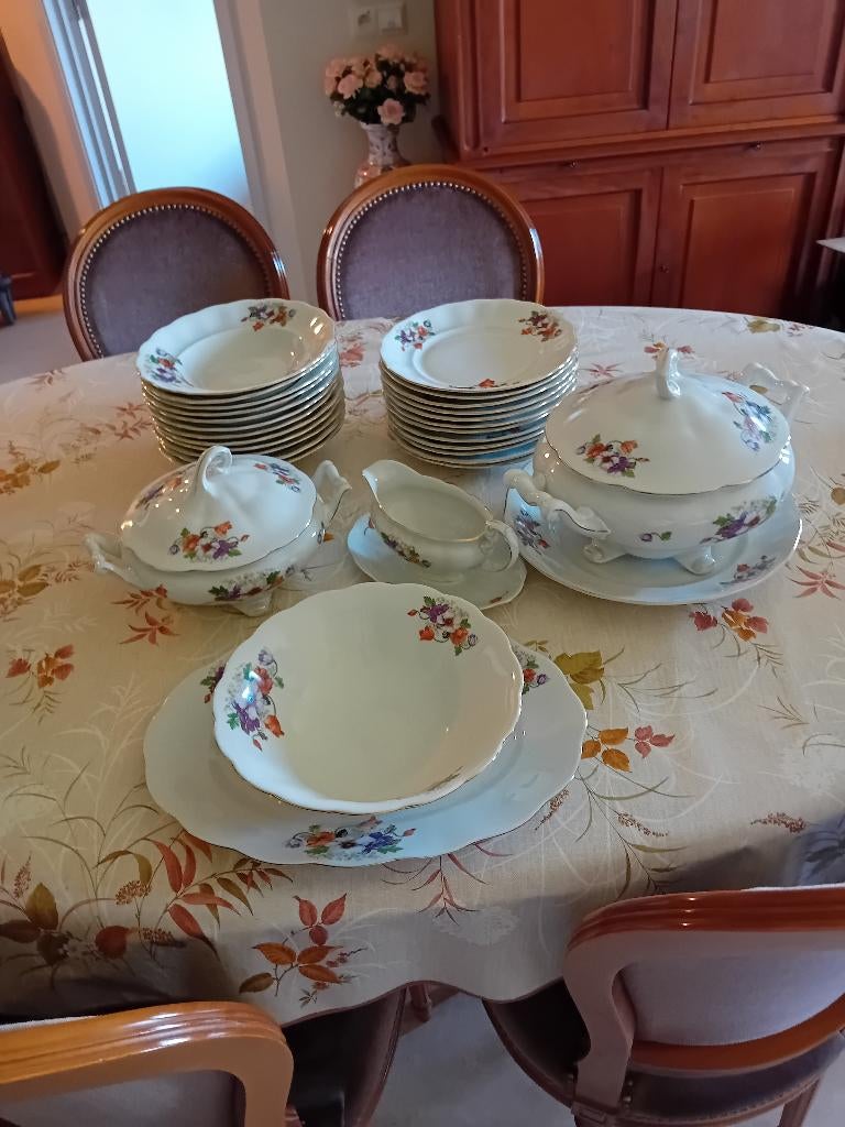 vintage eet- en koffieservies, Ophalen