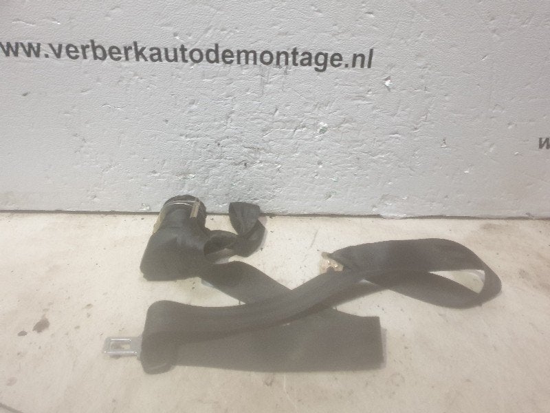 CEINTURE DE SECURITE ARRIERE DROITE Audi 80 (B4), Autos : Pièces & Accessoires, Auto-Union-Straße  1,
85057  Ingolstadt, DE, Info@audi.de