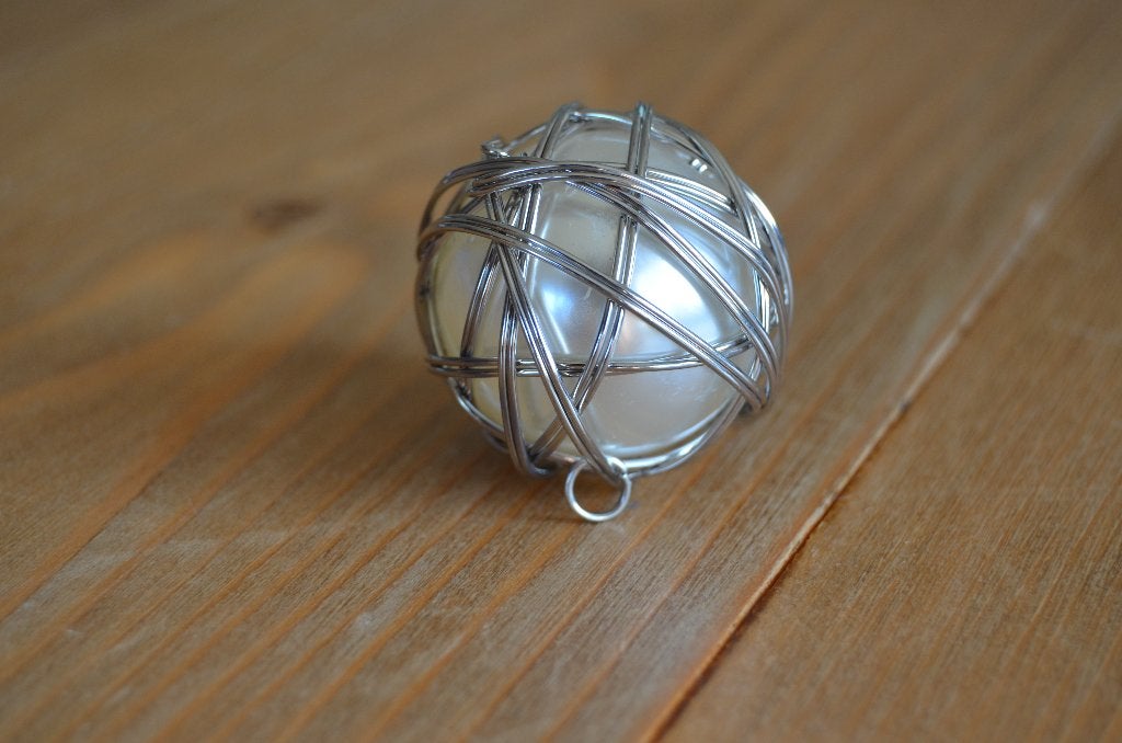 Pendentif, Enlèvement ou Envoi, Neuf, Blanc, Autres matériaux