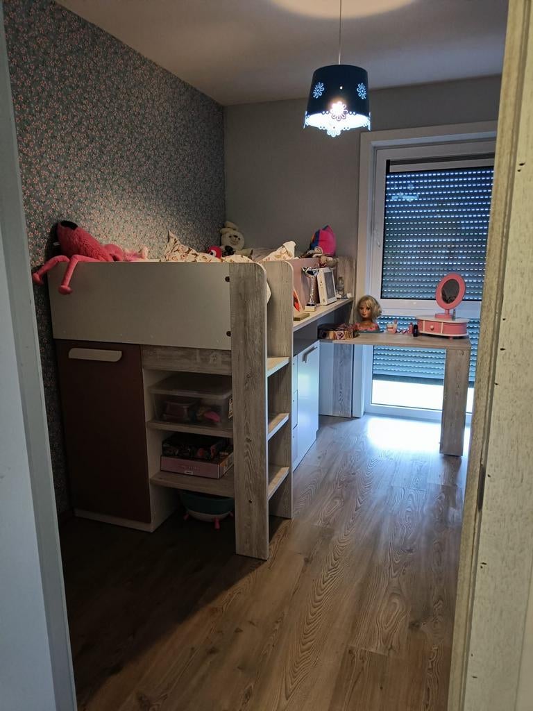 Hoogslaper met bureau en kasten!, Enlèvement