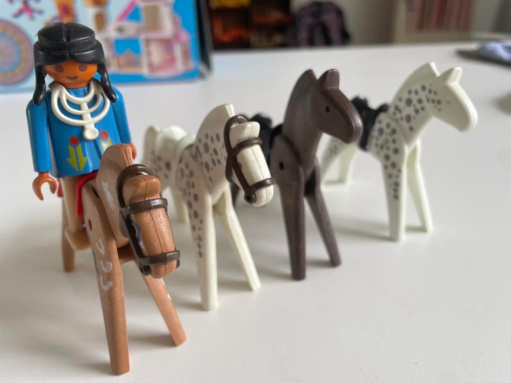 4 chevaux playmobil vintage et un indien, Enlèvement ou Envoi, Utilisé