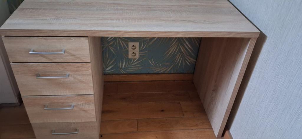 Bureau, Ophalen