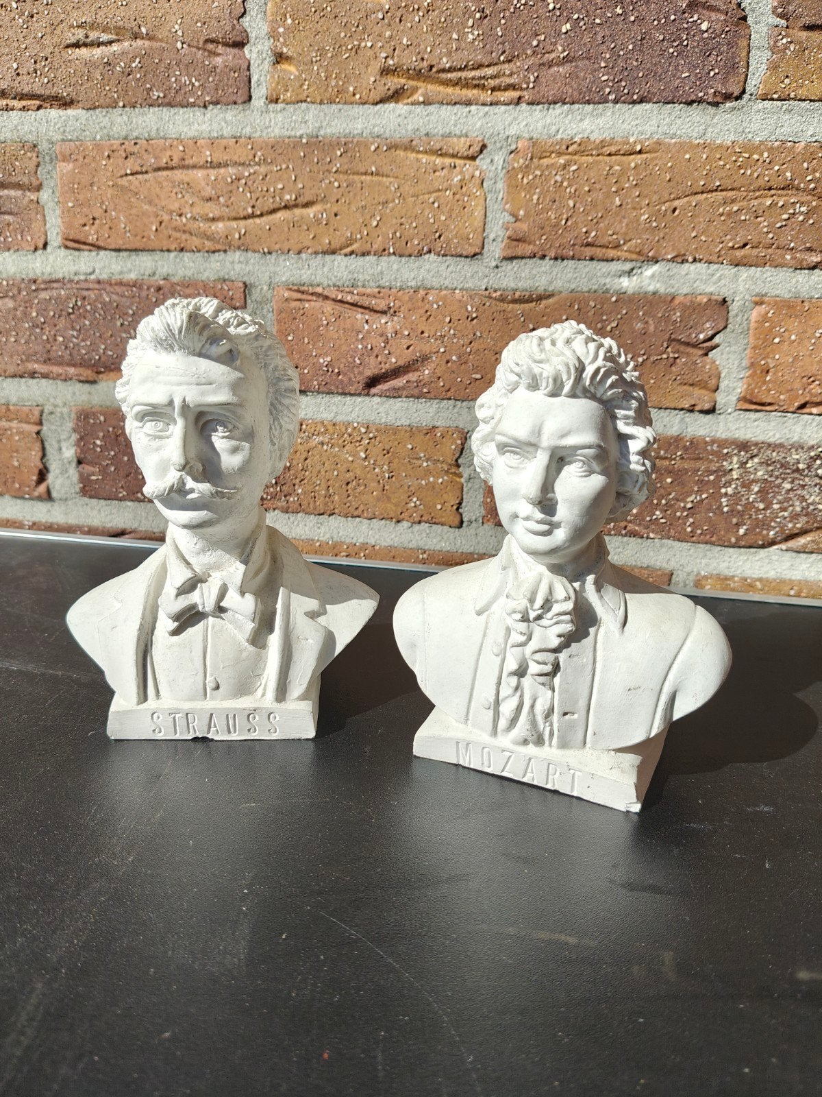 Buste Mozart en Strauss, Ophalen, Zo goed als nieuw, Mens
