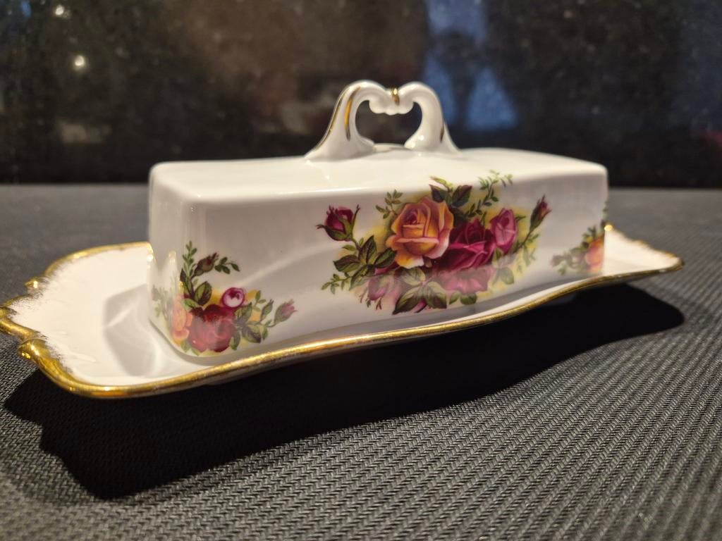 Old Country Roses - botervloot, Antiek en Kunst, Antiek | Schalen, Ophalen of Verzenden