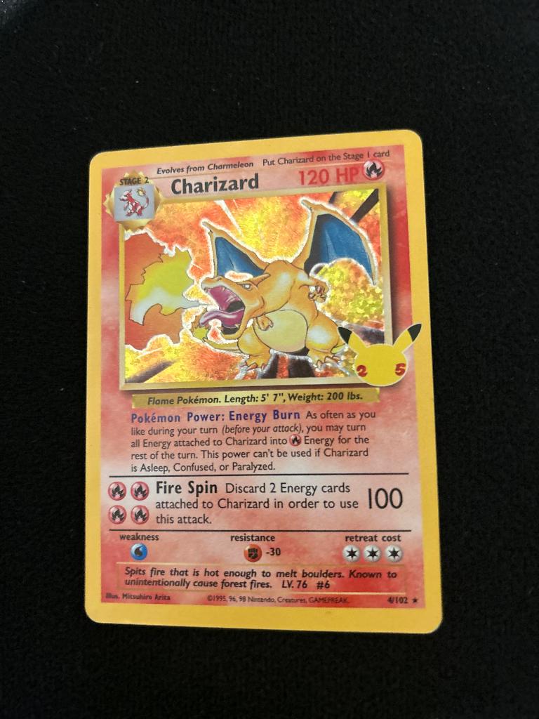 Charizard celebrations, Ophalen of Verzenden, Zo goed als nieuw, Losse kaart