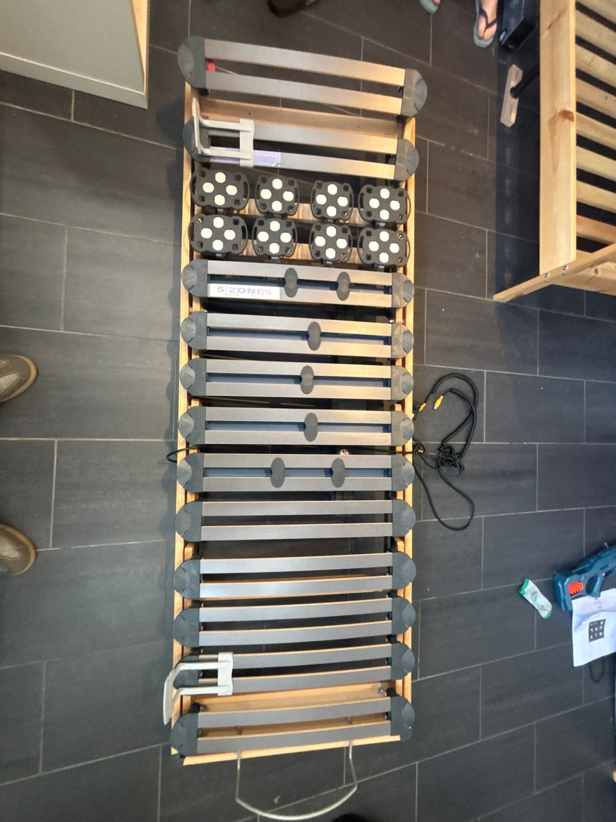 Electrische lattenbodems 2 st, Ophalen, Zo goed als nieuw, 140 cm