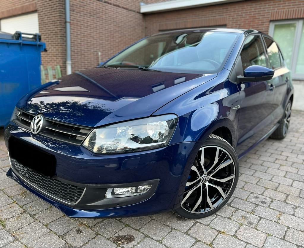 Volkswagen polo R-Line AUTOMAAT 1.2 benzine, Autos, Achat, Apple Carplay, 5 portes, 5 places