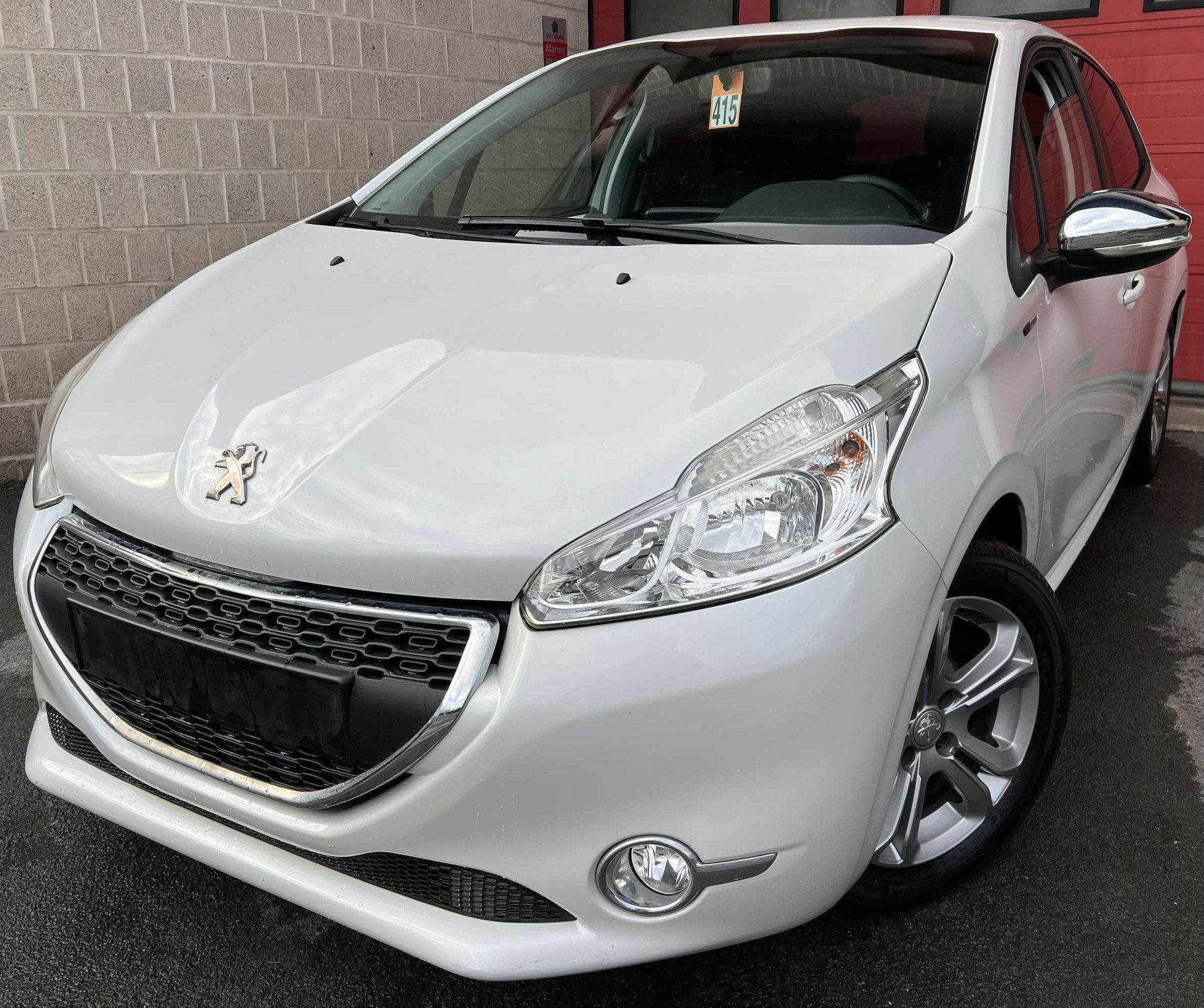 Peugeot 208 1.2i Style + CLIM + JANTE ALU + ÉCRAN, Euro 5, Achat, Entreprise, 82 ch