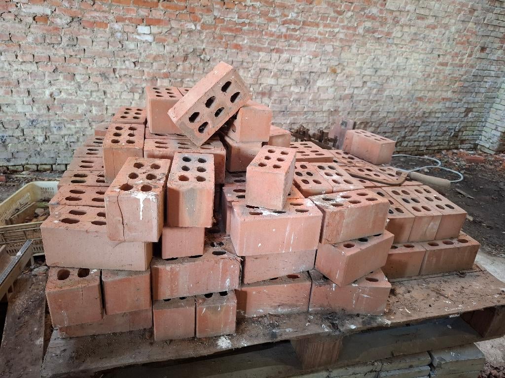Bakstenen, Doe-het-zelf en Bouw, Ophalen, Zo goed als nieuw, Bakstenen