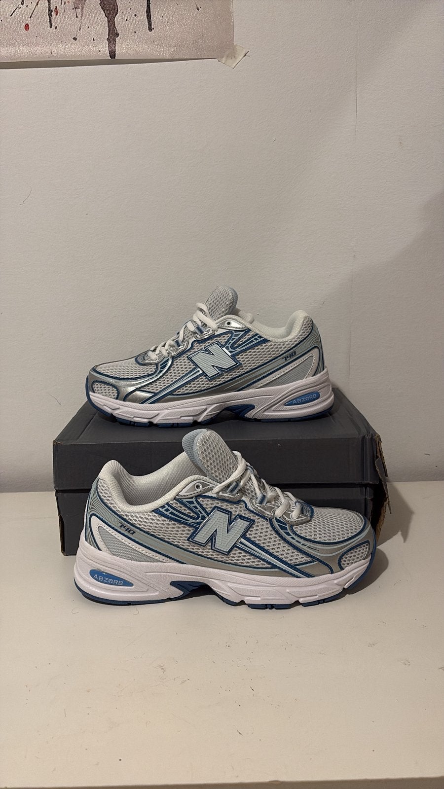 New balance bleu/blanc, Kleding | Heren, Schoenen, Ophalen of Verzenden, Nieuw, Blauw, Sneakers