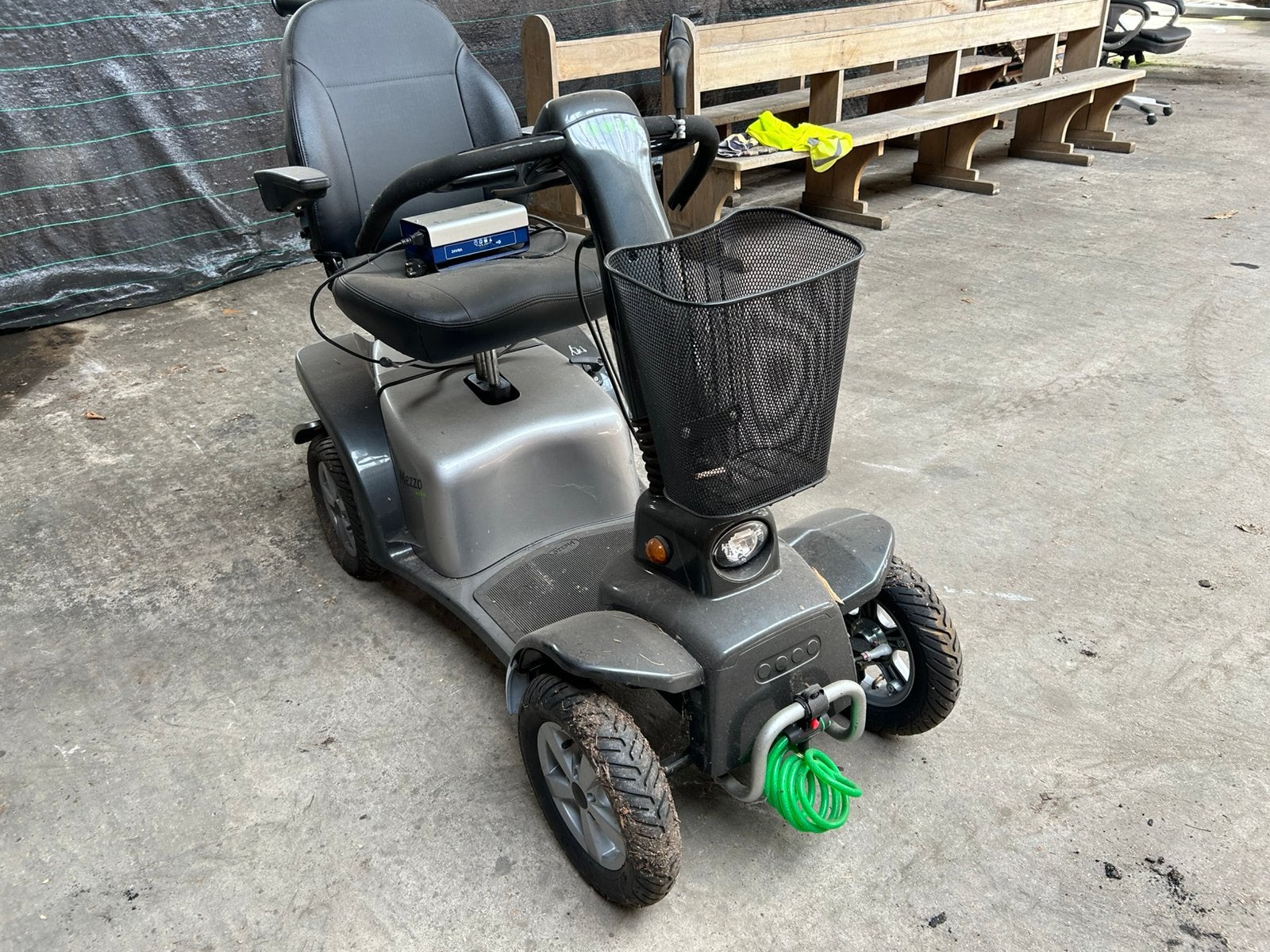 Nezzo scootmobiel, Divers, Voitures sans permis & Scooters pour invalides, Enlèvement, Utilisé, 15 km ou moins, Autres marques