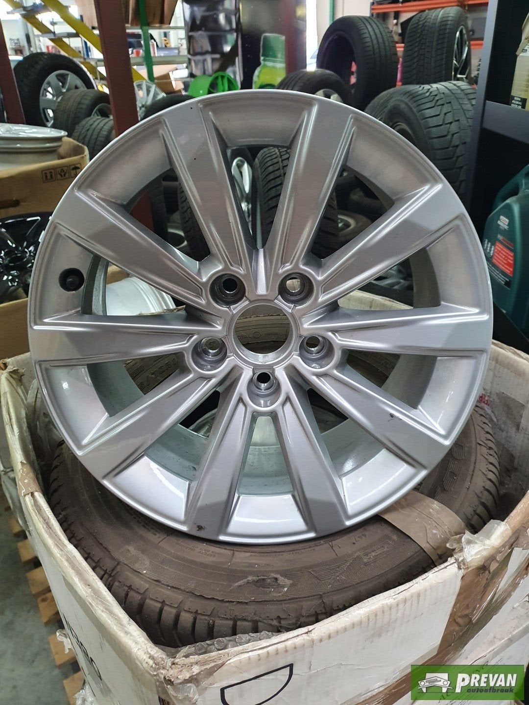 Audi A3 8V Lichtmetalen velgenset 16 INCH 16" ET40 7J 8V0601, Auto-onderdelen, Banden en Velgen, Gebruikt, Velg(en), -, -