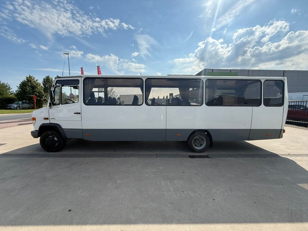Mercedes-Benz Vario 813 (Stock ID 41770) — 4