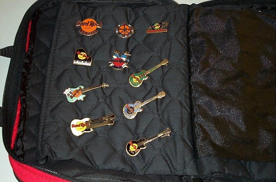 Hard Rock Cafe Chicago pins, Verzamelen, Ophalen of Verzenden, Zo goed als nieuw, Overige onderwerpen, Speldje of Pin