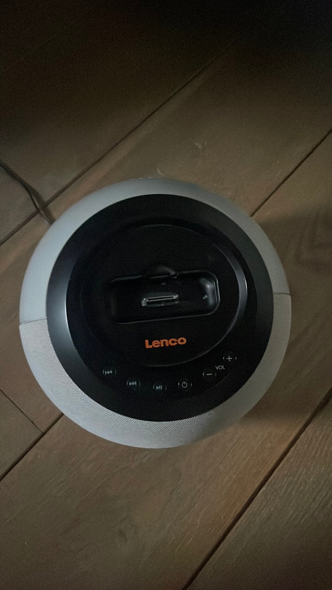 Speakerball with iPod docking, TV, Hi-fi & Vidéo, Enceintes, Enlèvement, Utilisé, Enceinte d'étagère, Autres marques