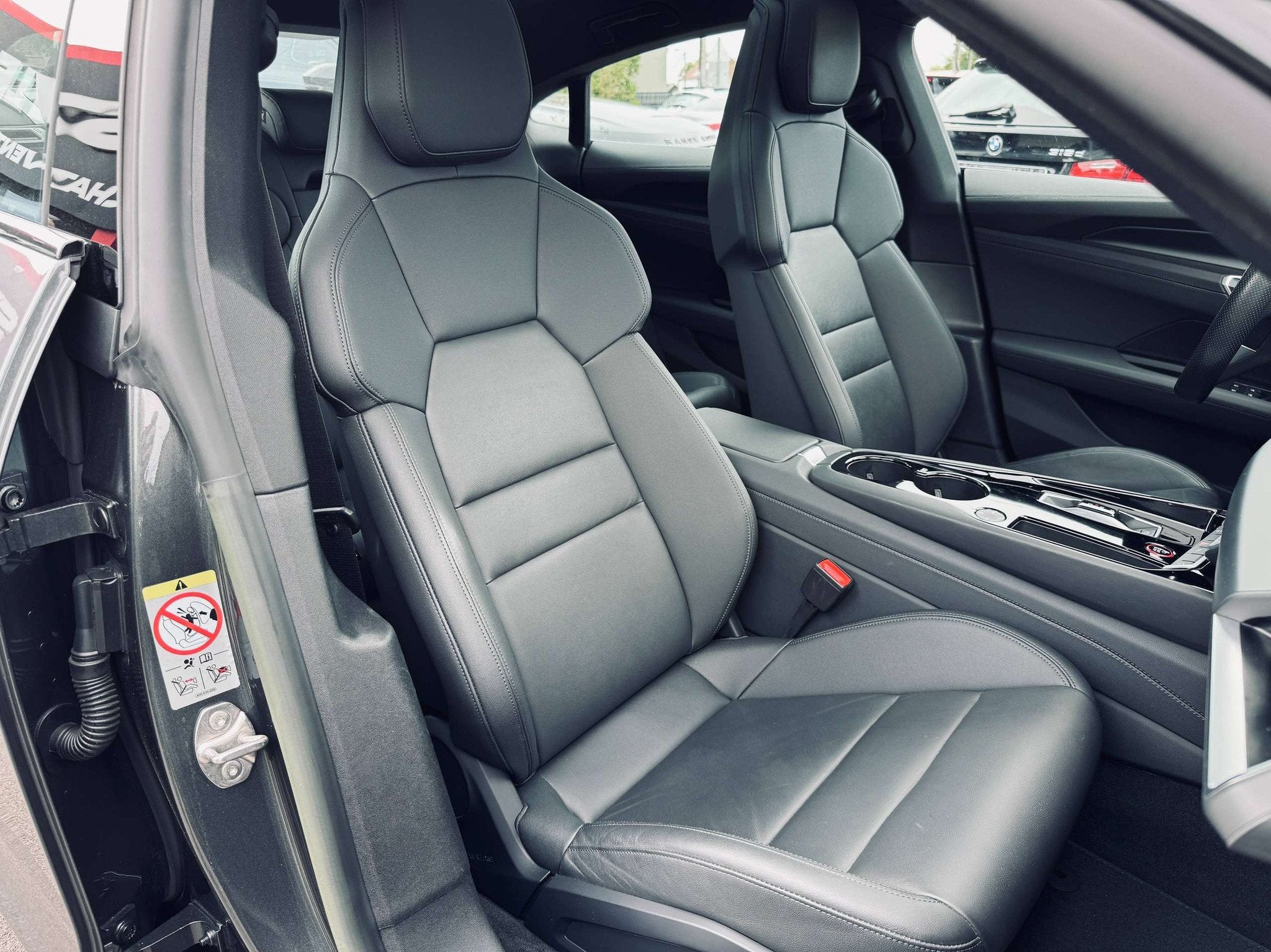 Audi e-tron GT E-Tron GT 93.4 kWh 60 Quattro, Garantie 1 An, Auto's, Audi, Automaat, 4 deurs, Gebruikt, Zwart