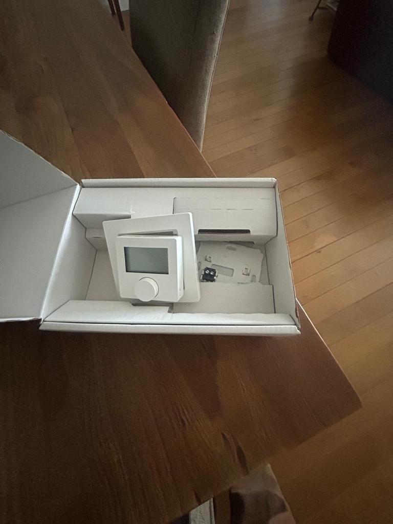 Bosch CR11, Doe-het-zelf en Bouw, Ophalen, Slimme thermostaat, Nieuw