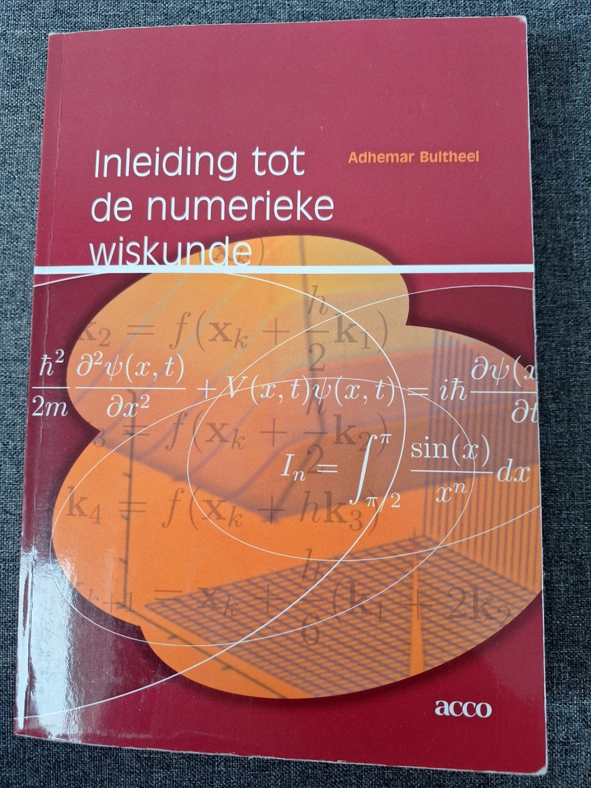Inleiding tot de numerieke wiskunde, Enlèvement, Utilisé
