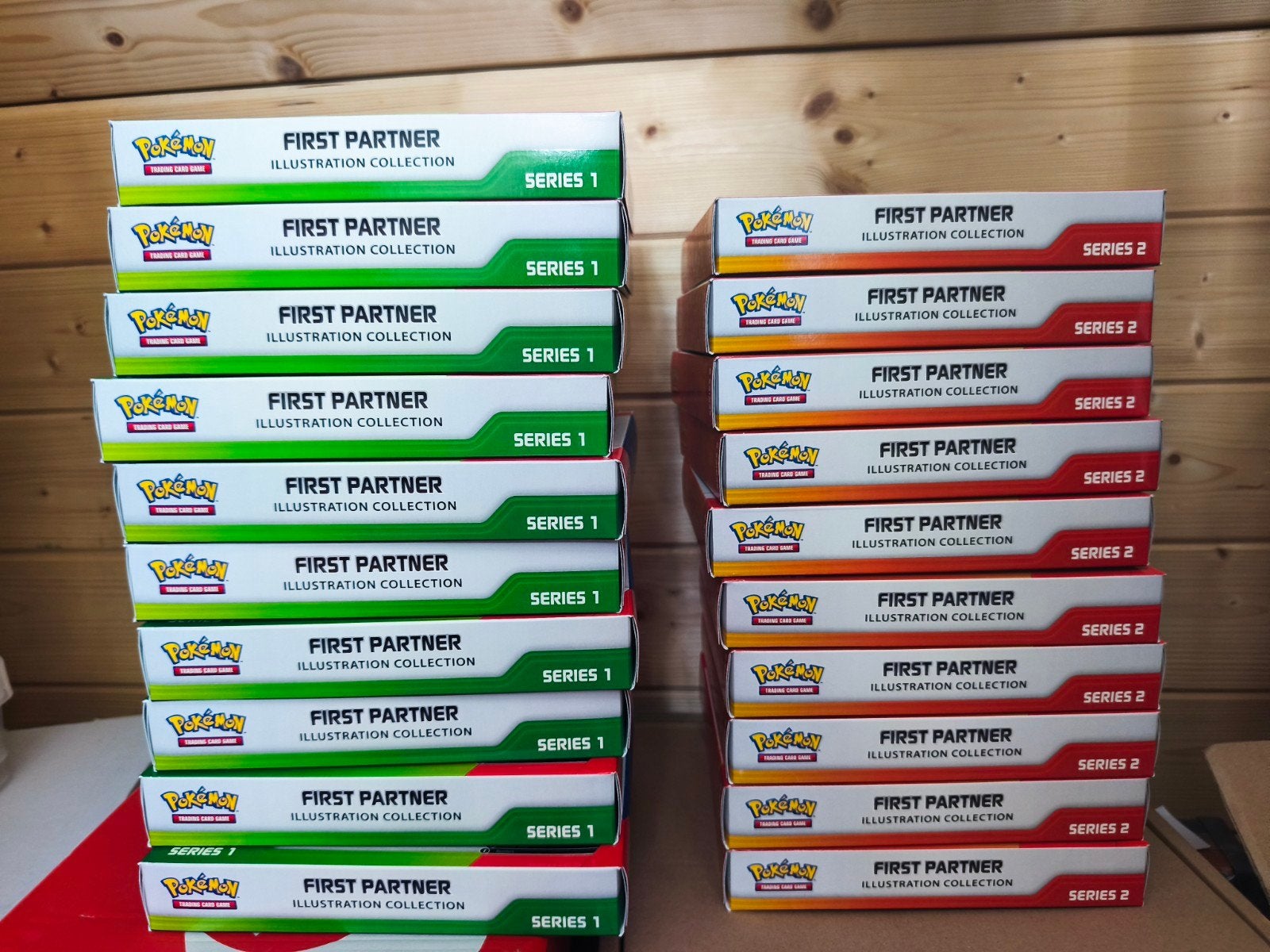 10x first partner series 1 sealed en 10x series 2 sealed, Hobby en Vrije tijd, Verzamelkaartspellen | Pokémon, Nieuw, Overige typen