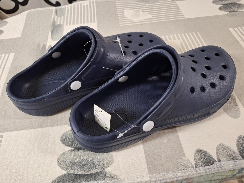 Crocs nieuw, Vêtements | Hommes, Chaussures, Neuf, Crocs, Enlèvement, Bleu