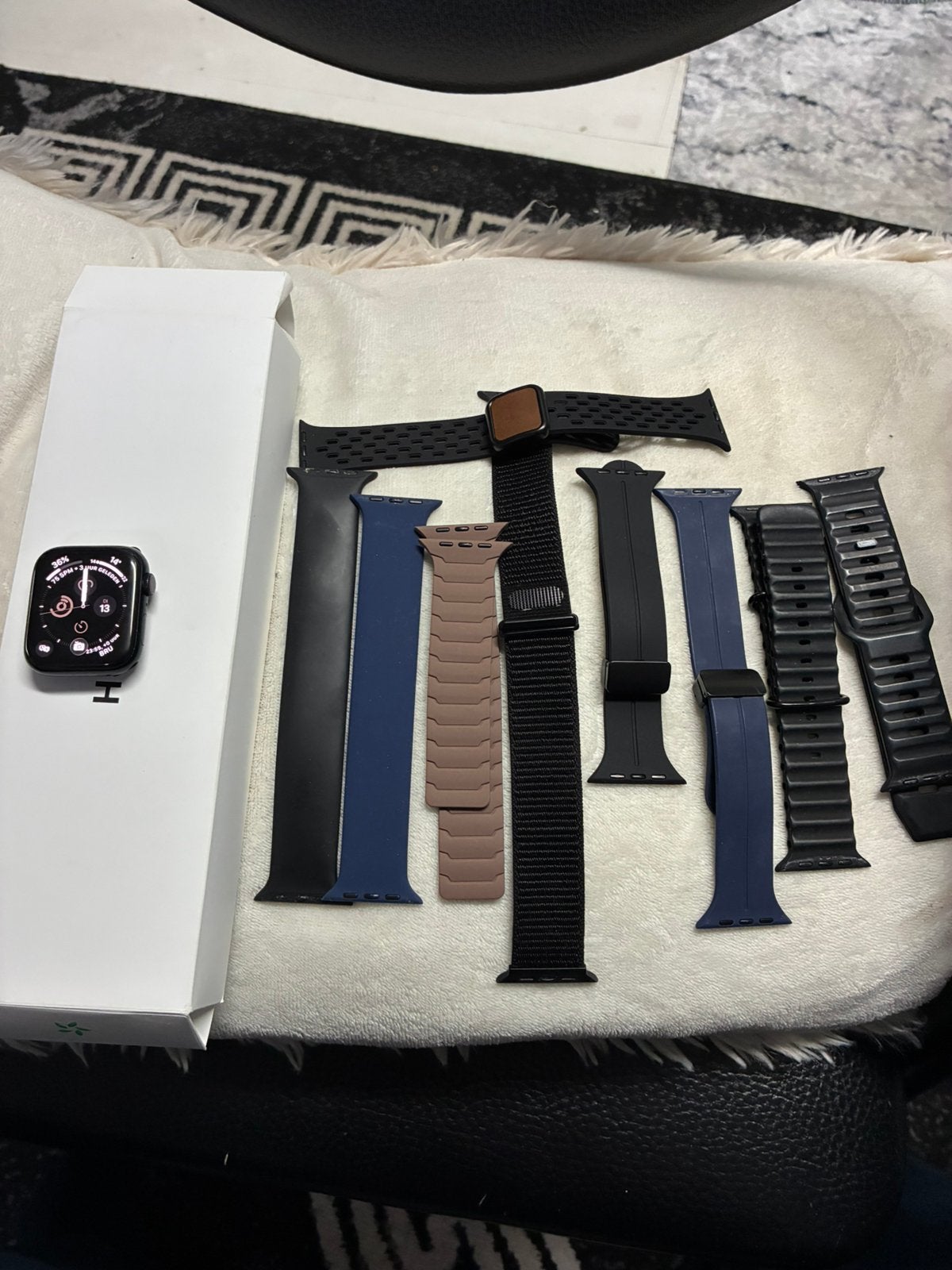 Apple Watch SE 2 GPS+cellulaire, Bijoux, Sacs & Beauté, Enlèvement, GPS, Comme neuf