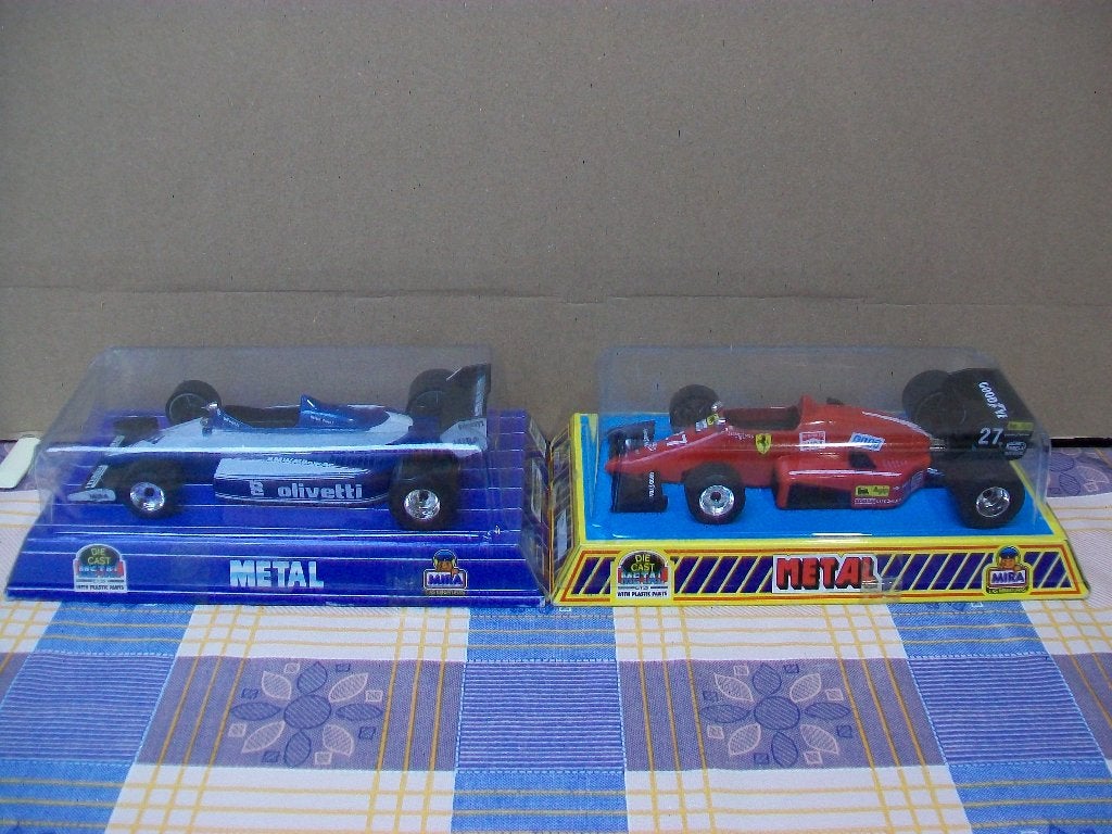 Mira - Bburago - F1 Ferrari Alboreto BMW M Power Piquet, Verzamelen, Ophalen of Verzenden, Zo goed als nieuw, Formule 1