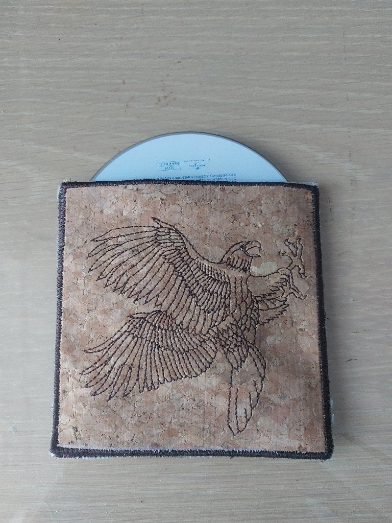 Pochette en tissu liège avec un aigle pour CD ou bloc-notes, Enlèvement ou Envoi, Neuf