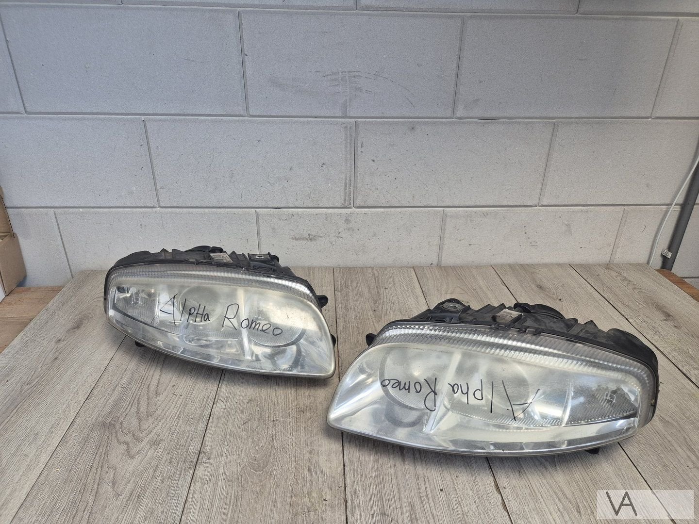 Koplamp XENON links / rechts Alfa Romeo GT 2004 - 2010 €200, Auto-onderdelen, Gebruikt, -, -, Ophalen of Verzenden