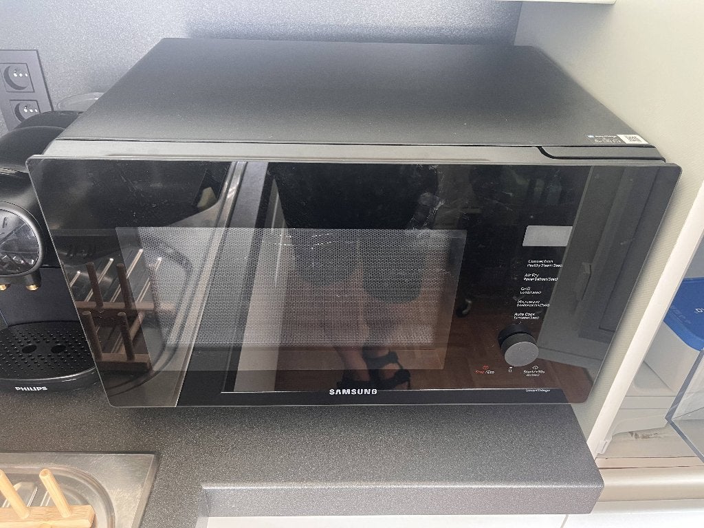 Samsung microgolf combi oven, ideaal voor op kot, Huis en Inrichting, Ophalen, Zo goed als nieuw, Samsung
