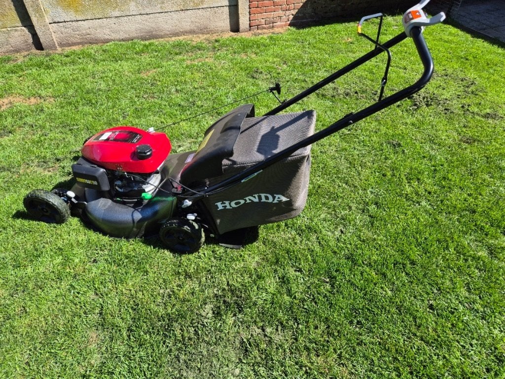 Honda HRN 536C VK Grasmaaier., Jardin & Terrasse, Tondeuses à gazon, Comme neuf, Tondeuses à gazon à essence, 50 cm ou plus, Tondeuse rotative