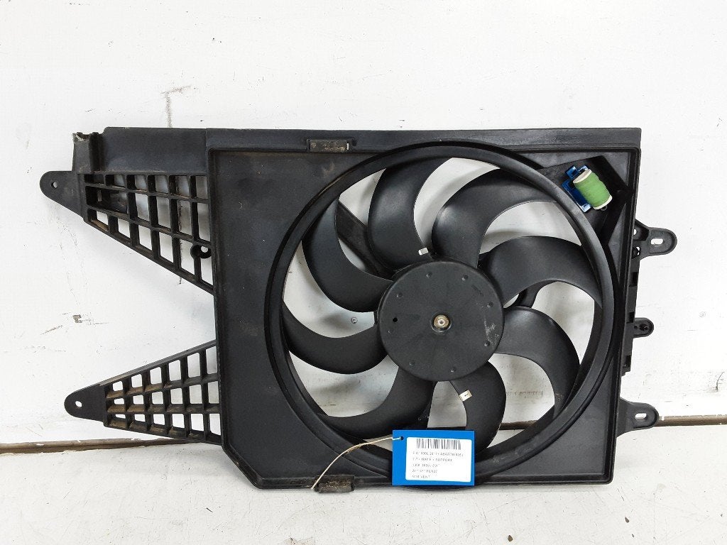VENTILATEUR RADIATEUR MOTEUR 500 / 595 / 695 (51819060), Utilisé, Autres marques automobiles