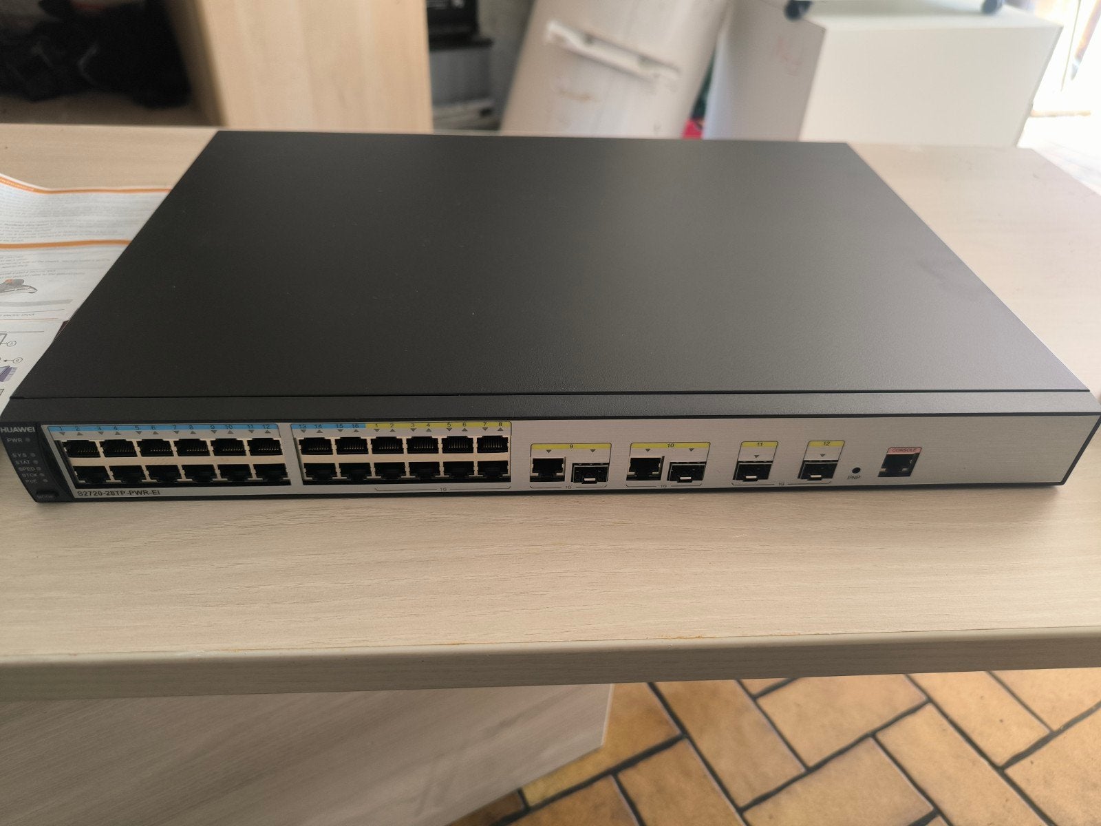 Switch Réseau Huawei S2720-28TP-PWR-EI – NEUF SOUS BLISTER, Informatique & Logiciels, Commutateurs réseau, Enlèvement ou Envoi