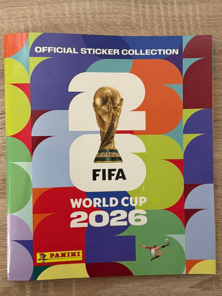 Panini 2026, Ophalen of Verzenden, Zo goed als nieuw, Meerdere stickers