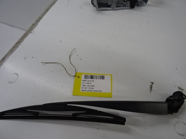 ESSUIE-GLACE BRAS ARRIÈRE VITRE BMW 1 serie (F20), Mevr. I. Hauben, Utilisé, BMW, Rue de l'Espoir 34 34
4030  GRIVEGNÉE, BE
