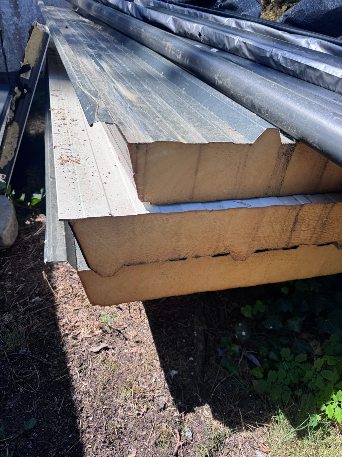 sandwichpanelen 13 cm pir (nieuw), Doe-het-zelf en Bouw, Dakpannen en Dakbedekking, Ophalen, Zo goed als nieuw