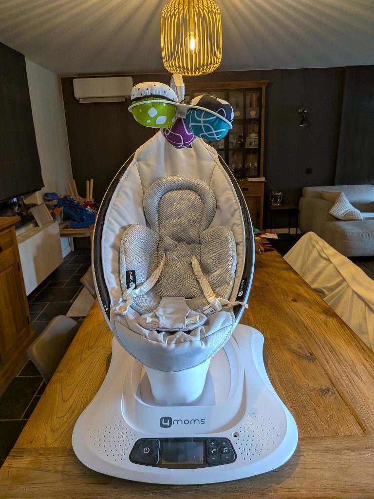 mamaroo 4moms babyschommel, Kinderen en Baby's, Ophalen, Gebruikt, Schommelstoel, Overige merken